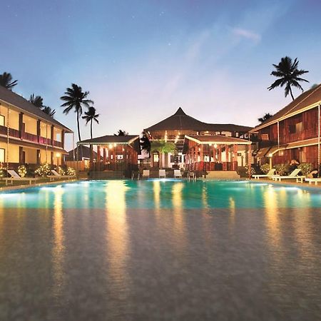 Sealagoon Health Resort Cherai Kochi Bagian luar foto