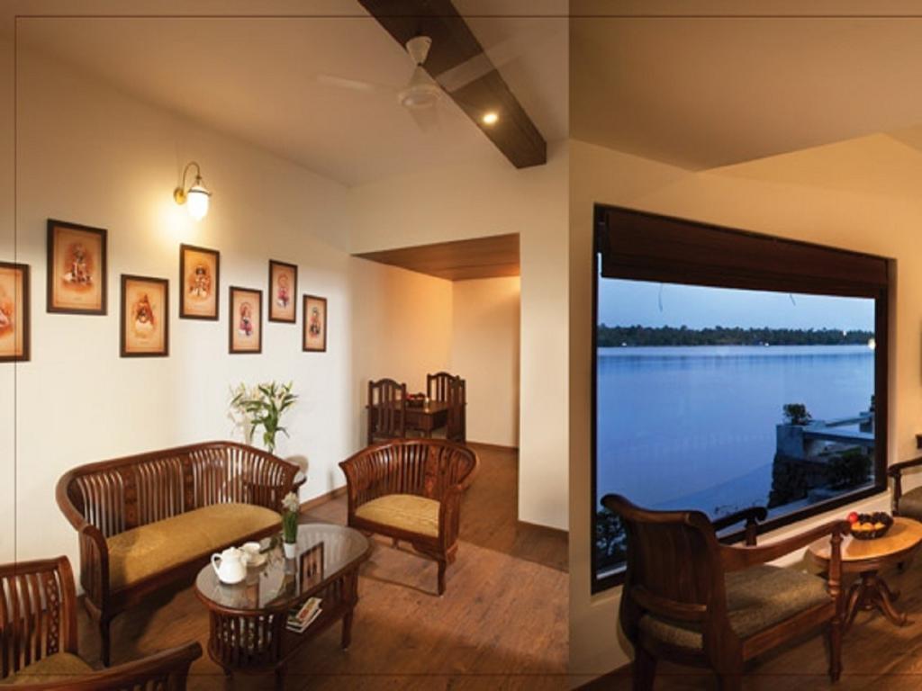 Sealagoon Health Resort Cherai Kochi Ruang foto