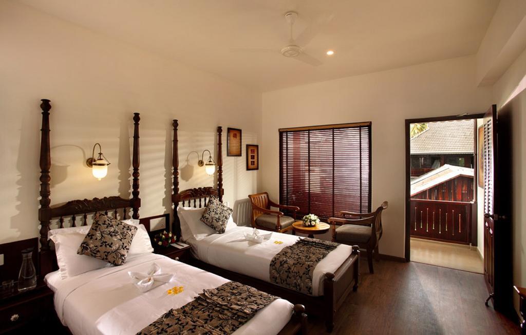 Sealagoon Health Resort Cherai Kochi Ruang foto
